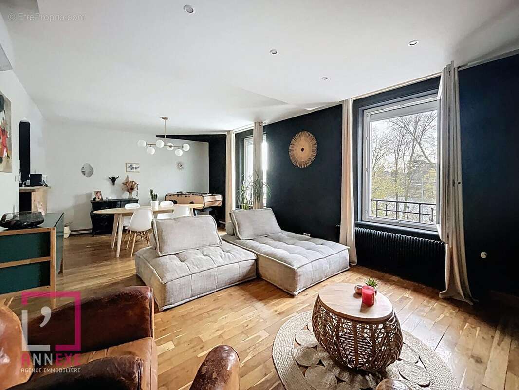 Appartement à FONTAINES-SUR-SAONE