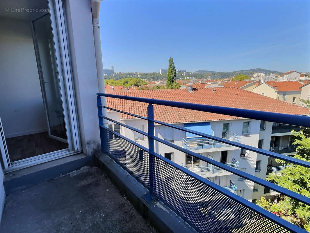 Appartement à LYON-9E