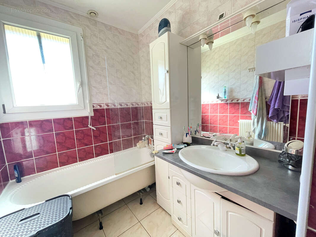 Appartement à GIVORS