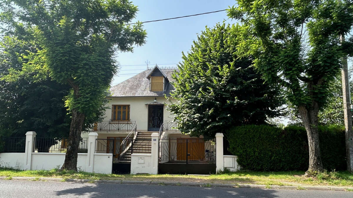 Maison à LEZOUX