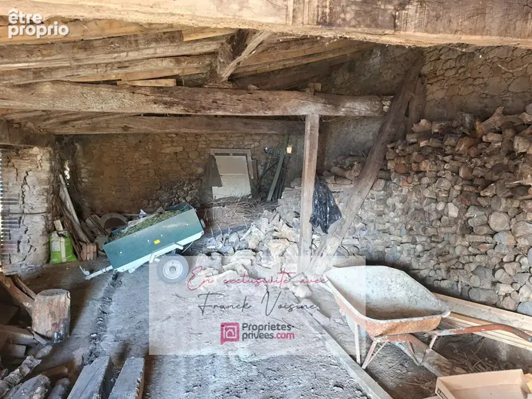 A VENDRE en Exclusivité aux Herbiers, maison de 104 m2 avec 2 chambres (possibilité 3° chambre)  et 1 bureau sur une parcelle de - photo 17
