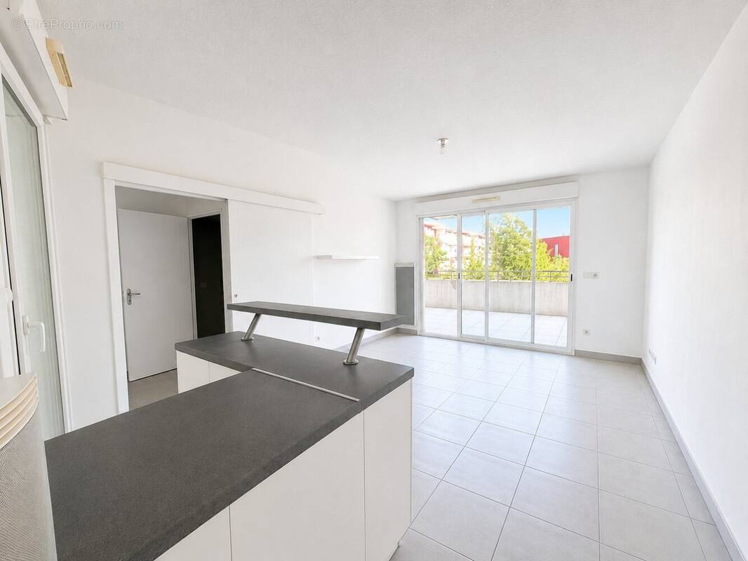 Appartement à JACOU