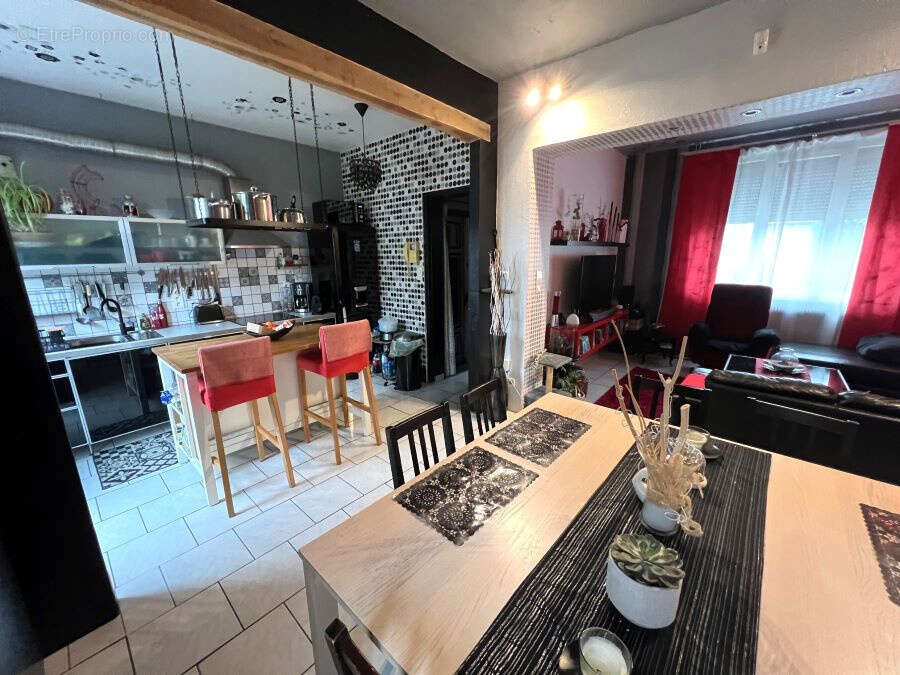 Maison à SAINT-AMAND-LES-EAUX