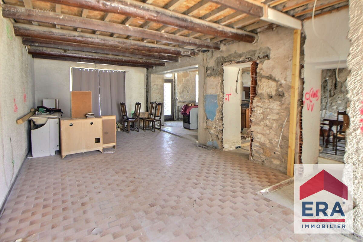 Maison à LAPALUD