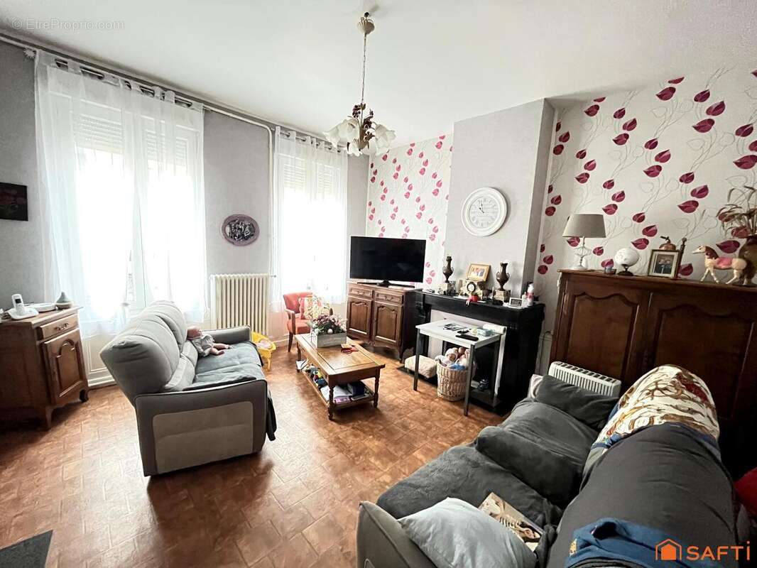 Photo 2 - Maison à RIBEMONT