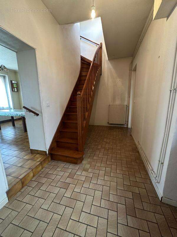 Maison à SAINTE-JAMME-SUR-SARTHE