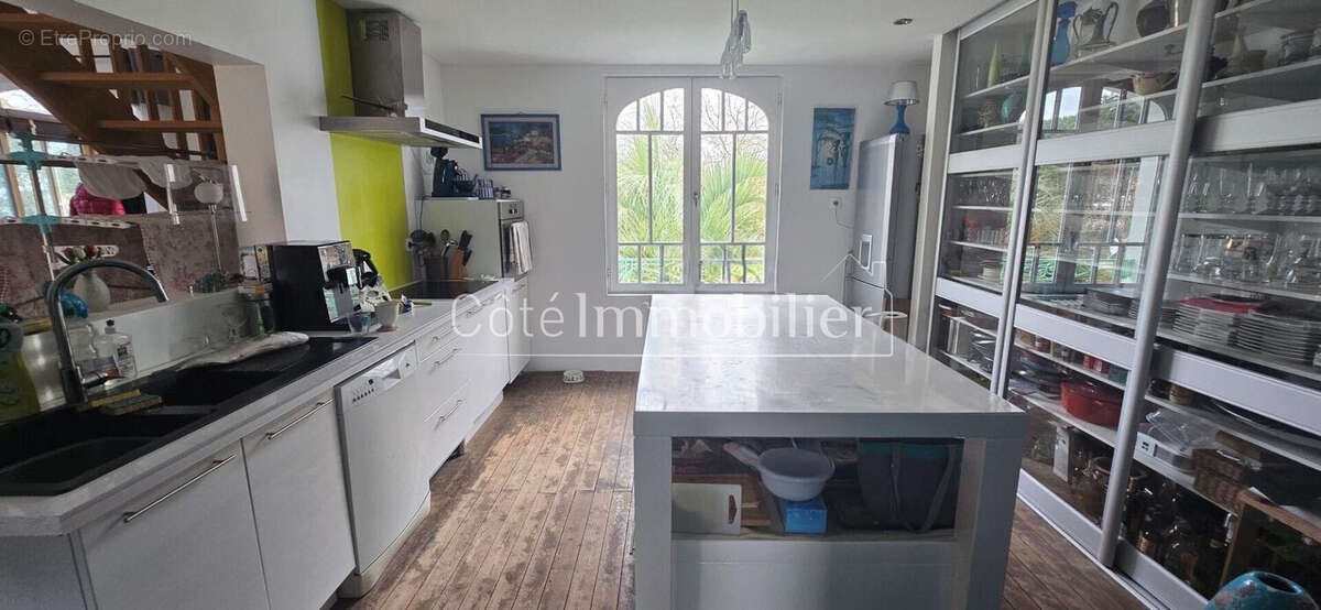 Maison 146 m² à Saint-Brevin-Les-Pins  - photo 3