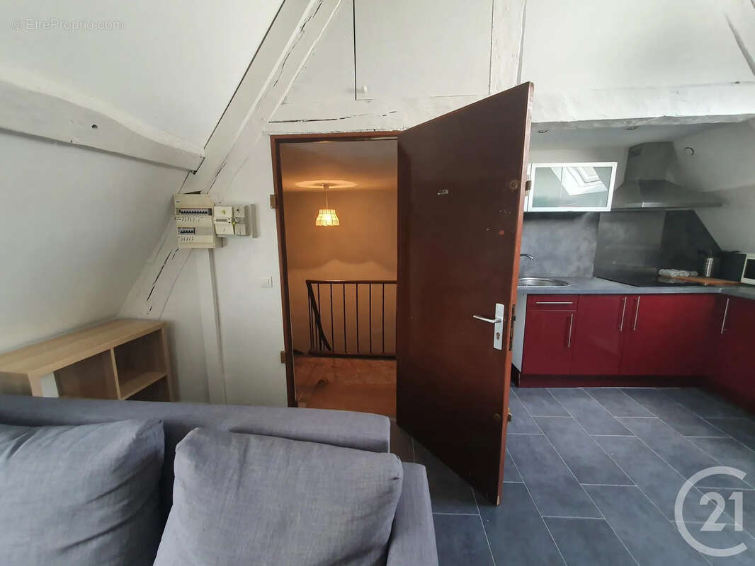 Appartement 33 m² à Brie-Comte-Robert  - photo 13
