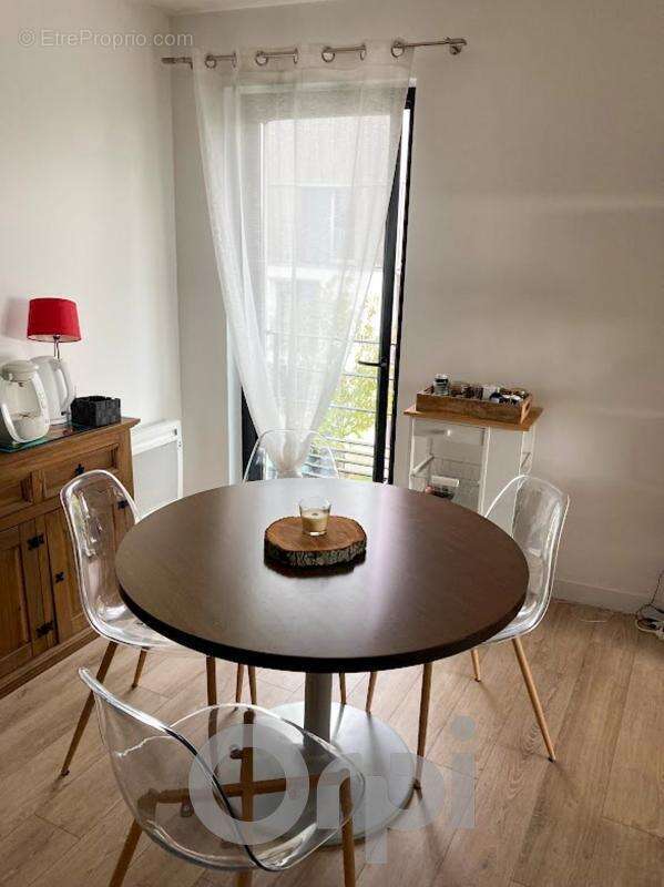 Appartement à PERIGNY