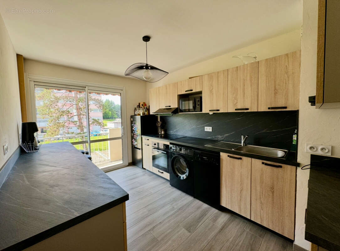 Appartement à LA RAVOIRE