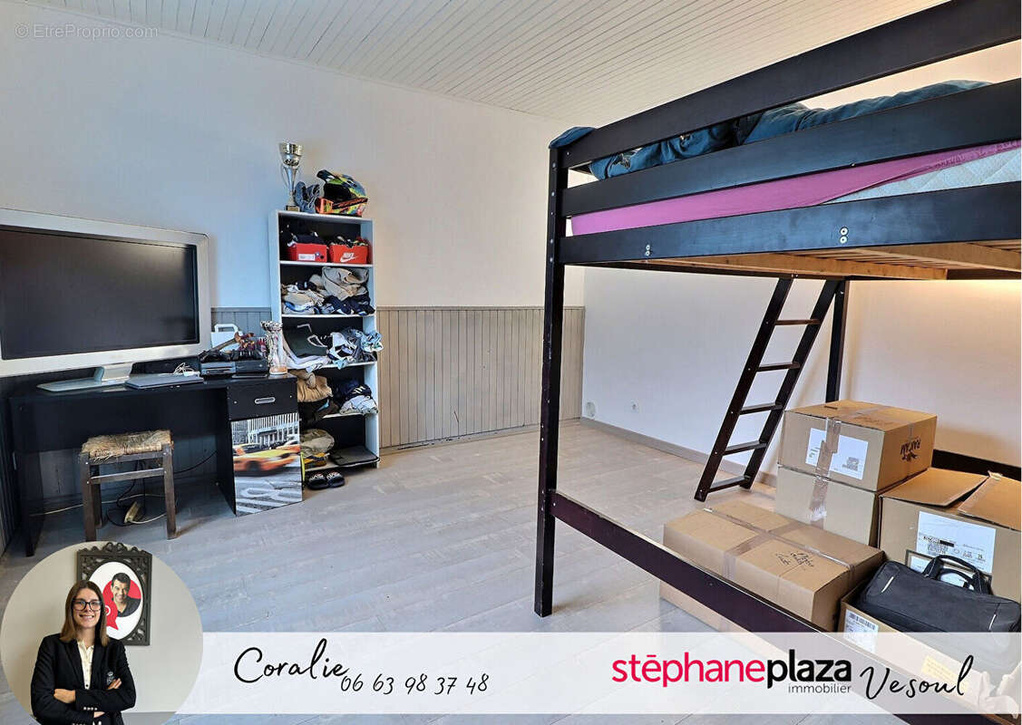 Appartement à VELLE-LE-CHATEL