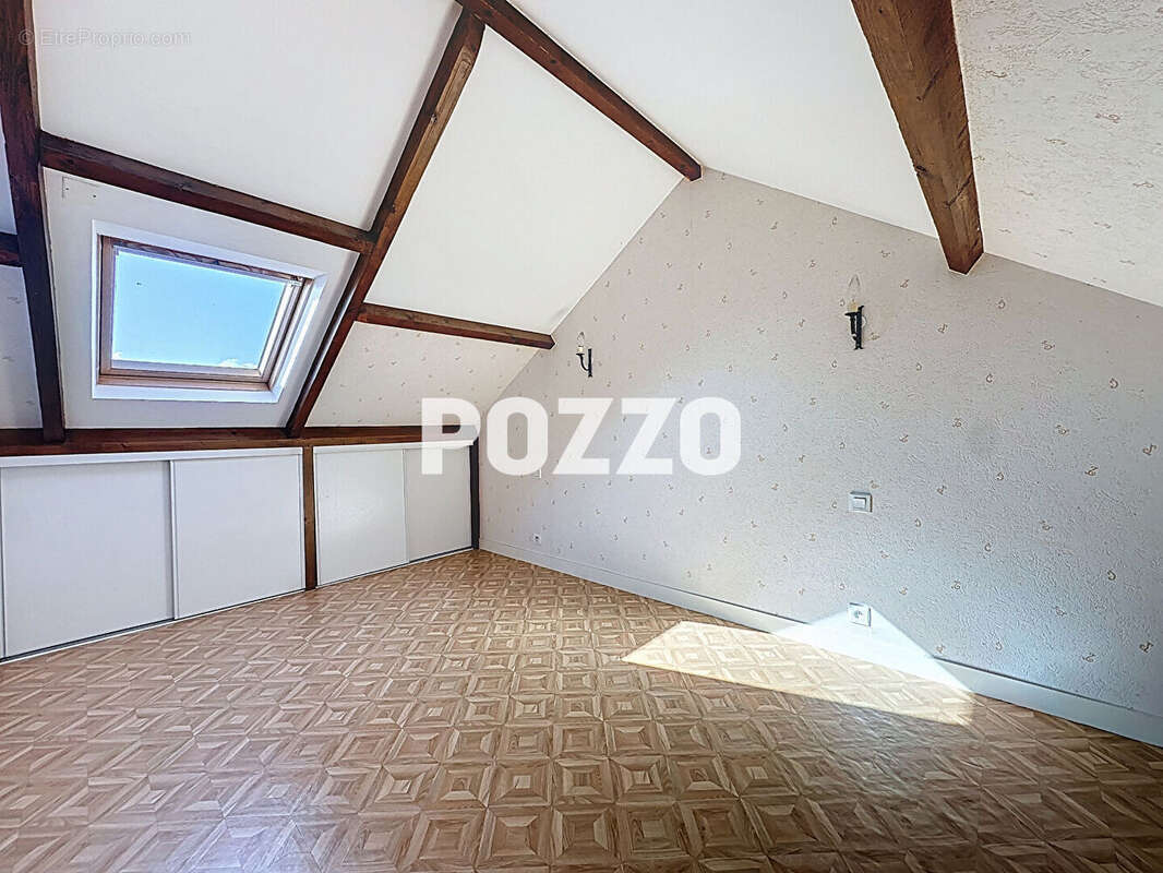 Maison à SAINT-JEAN-LE-THOMAS