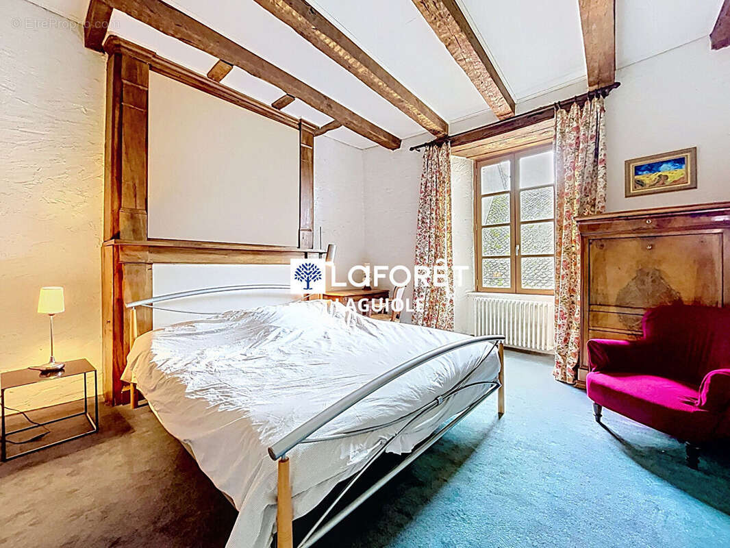 Maison à MUR-DE-BARREZ
