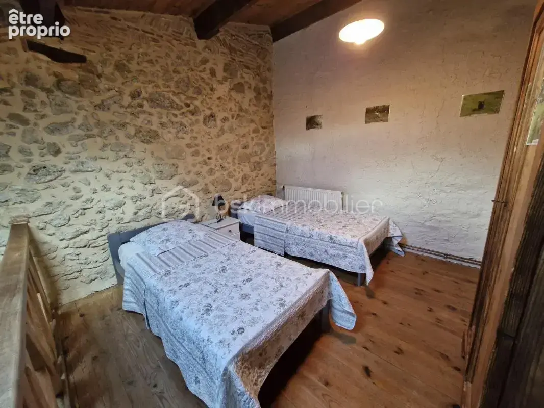 Charmante maison longère de 350m2 à Port-Sainte-Foy-et-Ponchapt - photo 12
