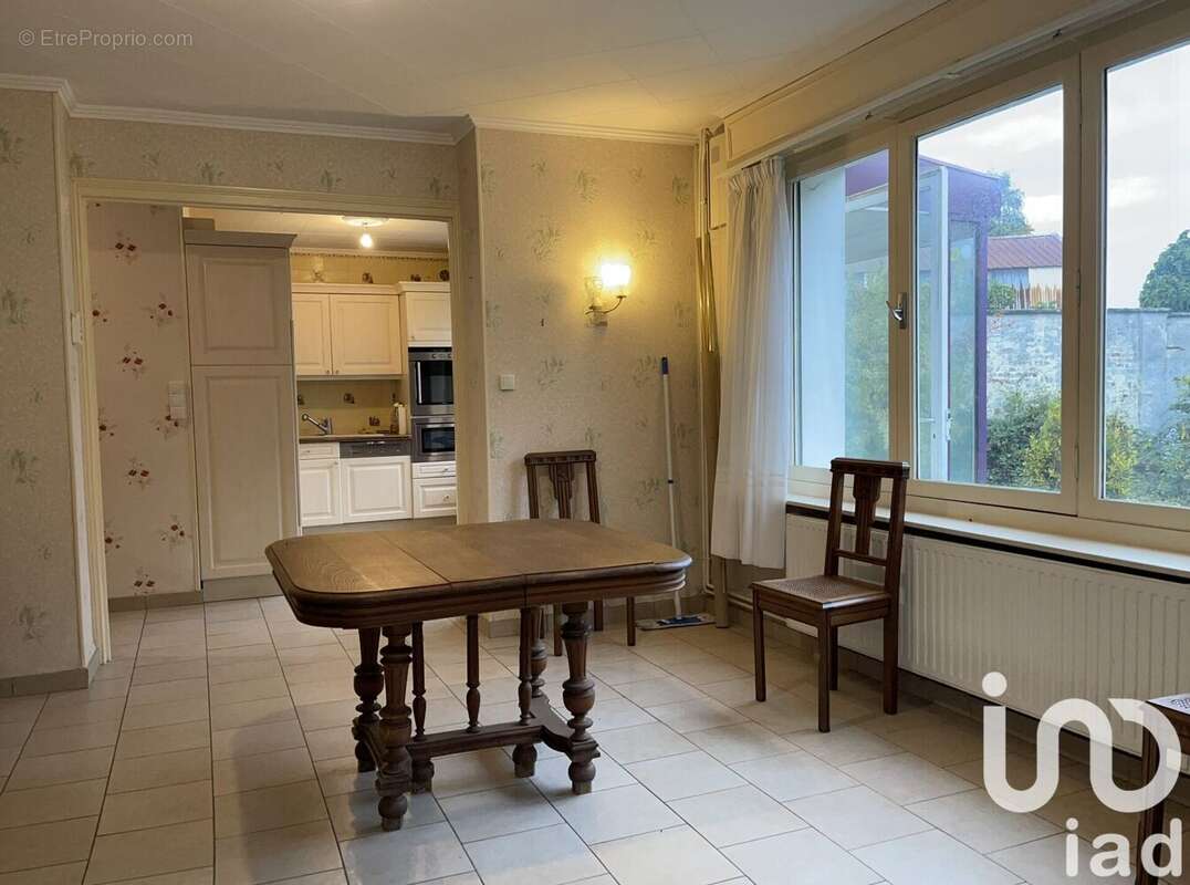 Photo 8 - Maison à MONCHECOURT