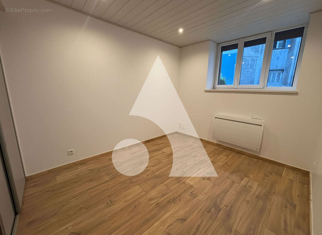 Appartement à BELLEGARDE-SUR-VALSERINE