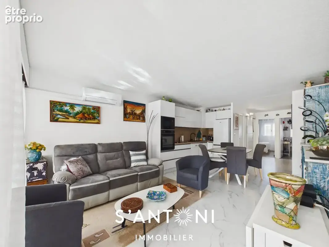 LE CAP D'AGDE - AVANT PORT  - Grand T3 avec parking et cellier privé. - photo 3