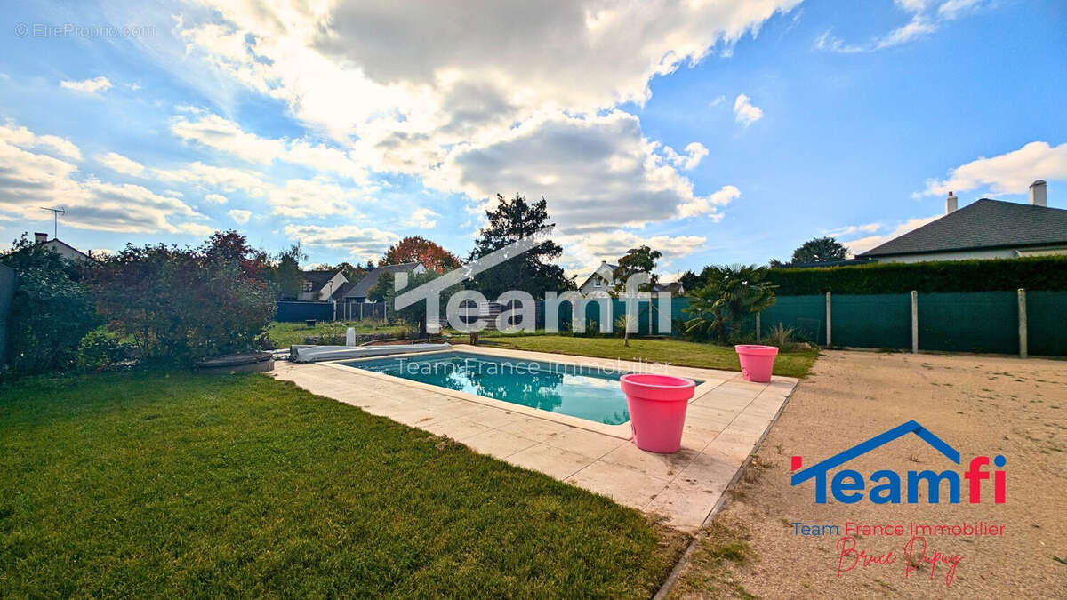 Maison à SAINT-DENIS-EN-VAL