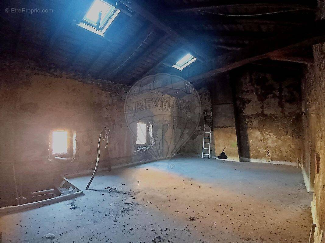 Appartement à VILLEFRANCHE-SUR-SAONE