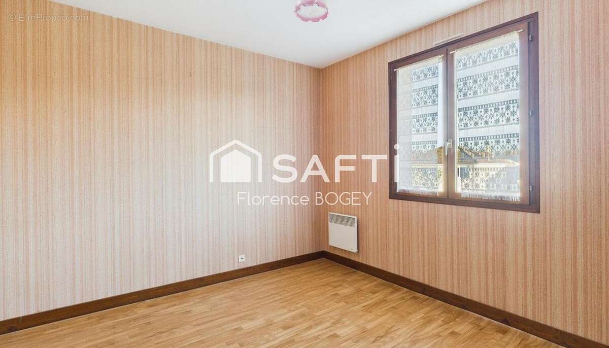 Photo 8 - Maison à PEYRAT-DE-BELLAC