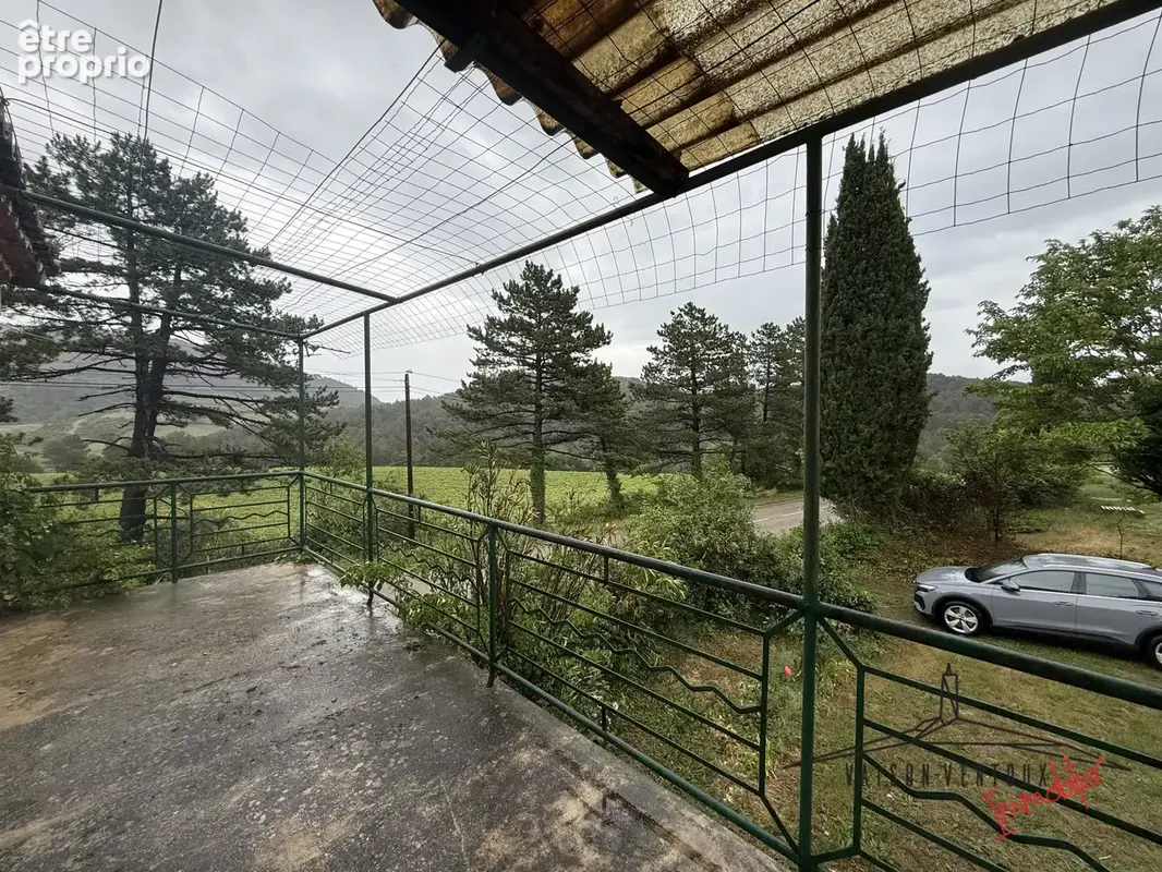 Maison sur terrain 1431 m2 - photo 9
