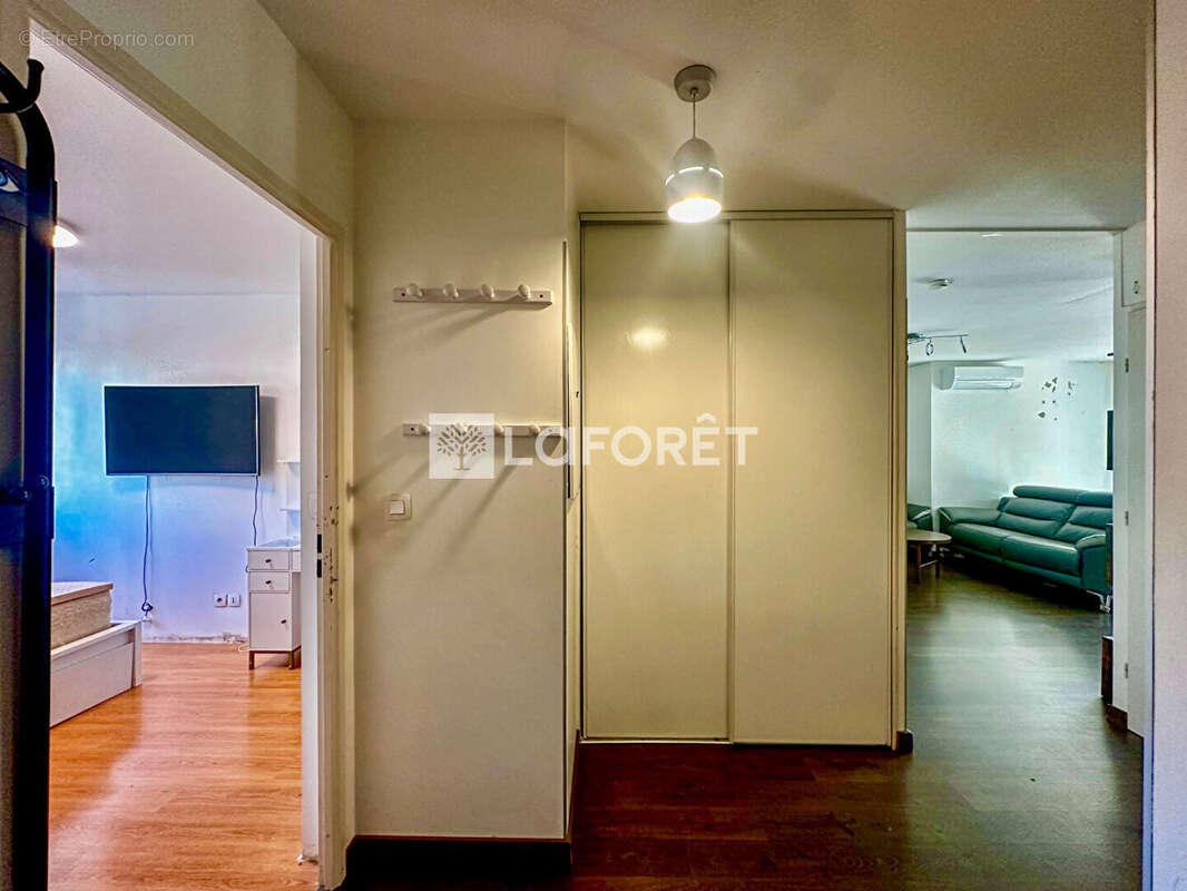 Appartement à SAINT-MARTIN-D&#039;HERES