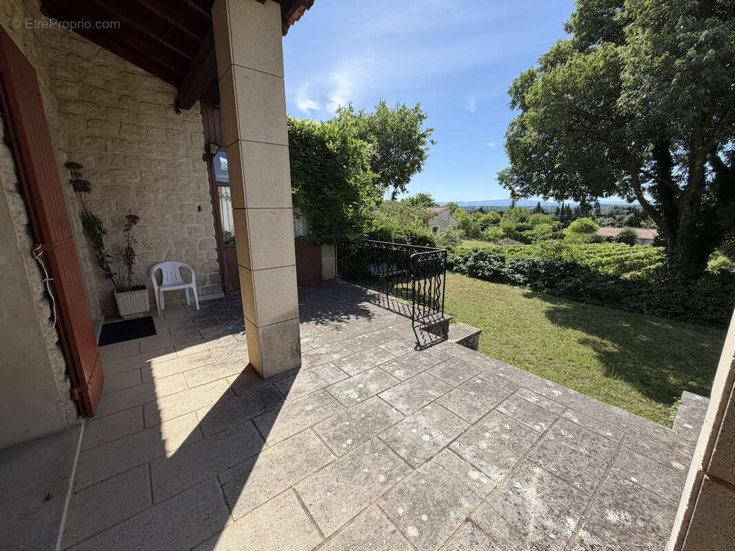 Maison à SARRIANS