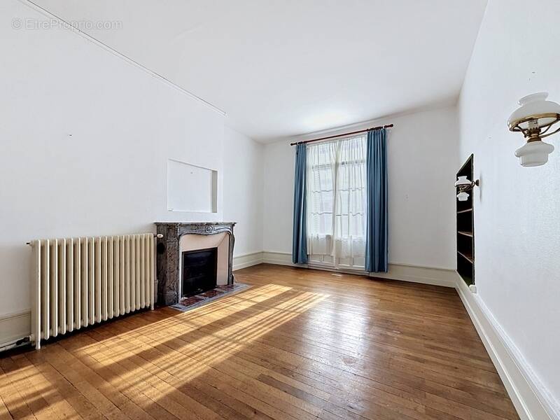 Appartement à CHATEAU-RENAULT