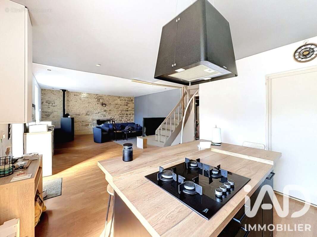 Maison 91 m² à Berne  - photo 5