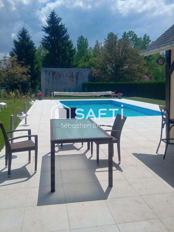 Maison 355 m² à Saint-Aubin  - photo 6