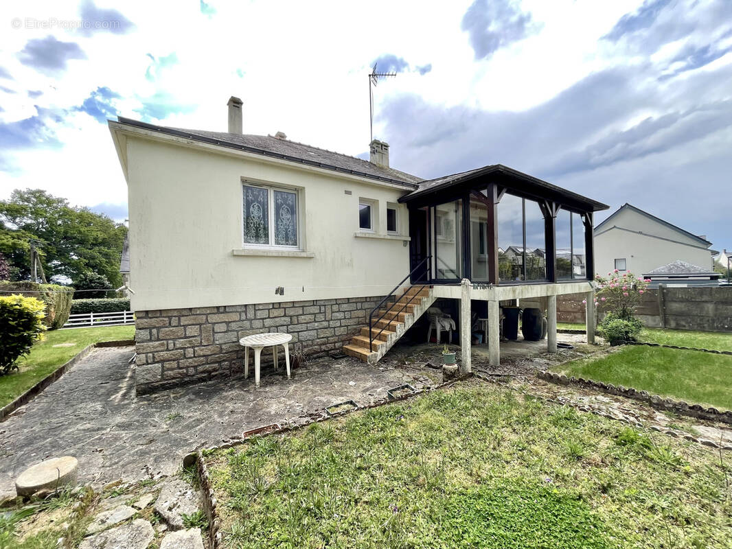 Maison à MEUCON