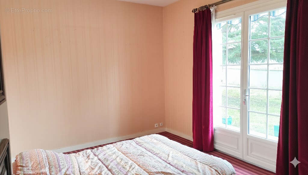 Maison à CHATELLERAULT