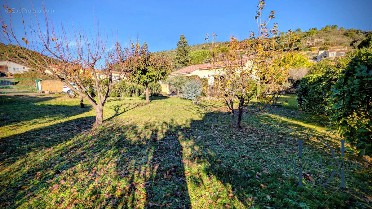 Maison à BRANOUX-LES-TAILLADES