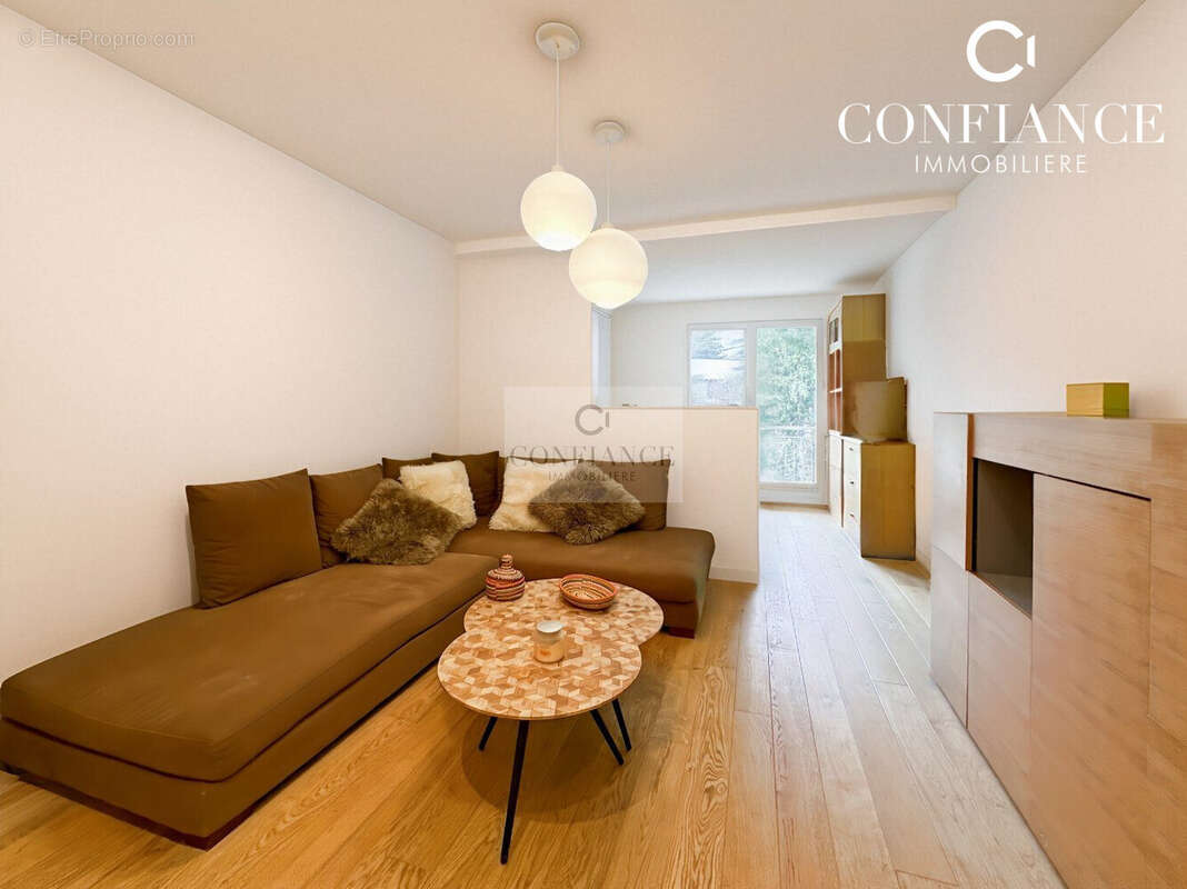 Appartement à SAINT-ETIENNE-DE-TINEE