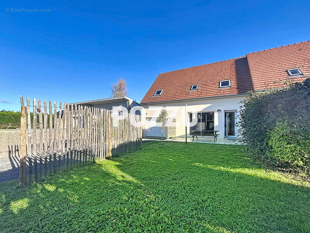 Maison à SAINT-JEAN-DE-LA-RIVIERE