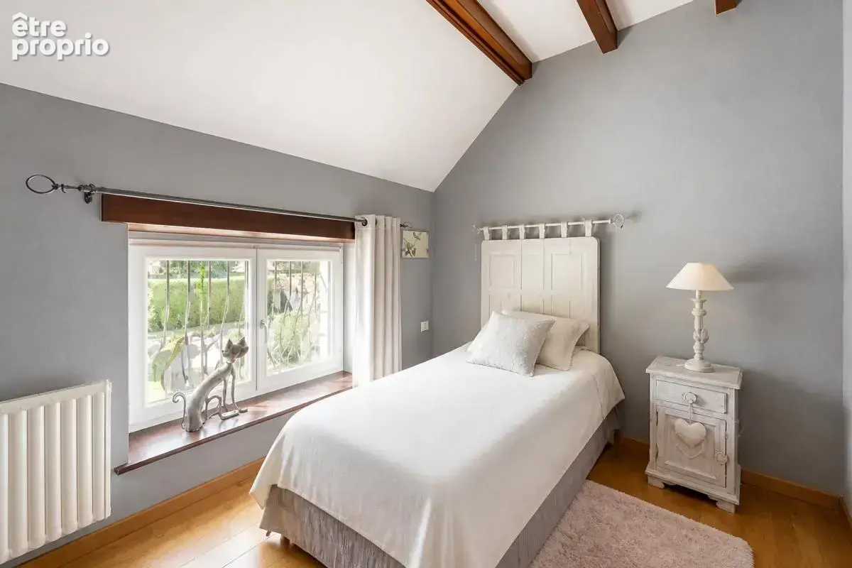 Maison de 8 pièces de 252 m² à Bœurs-en-Othe - photo 9