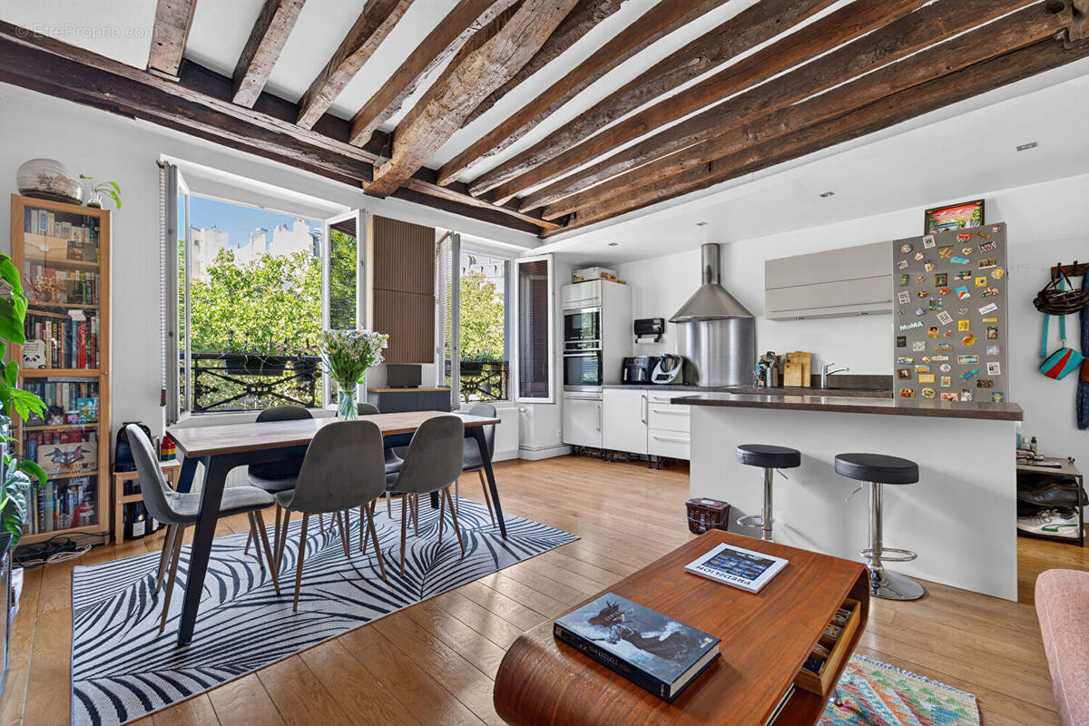 Appartement à PARIS-12E
