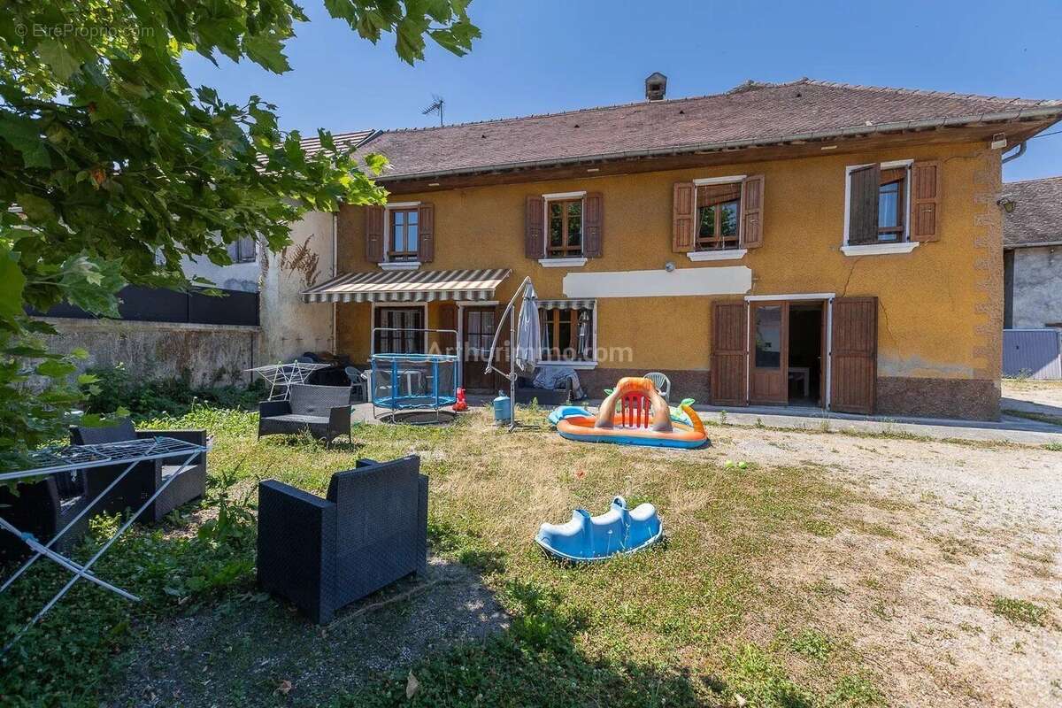Maison à SAINT-BENOIT