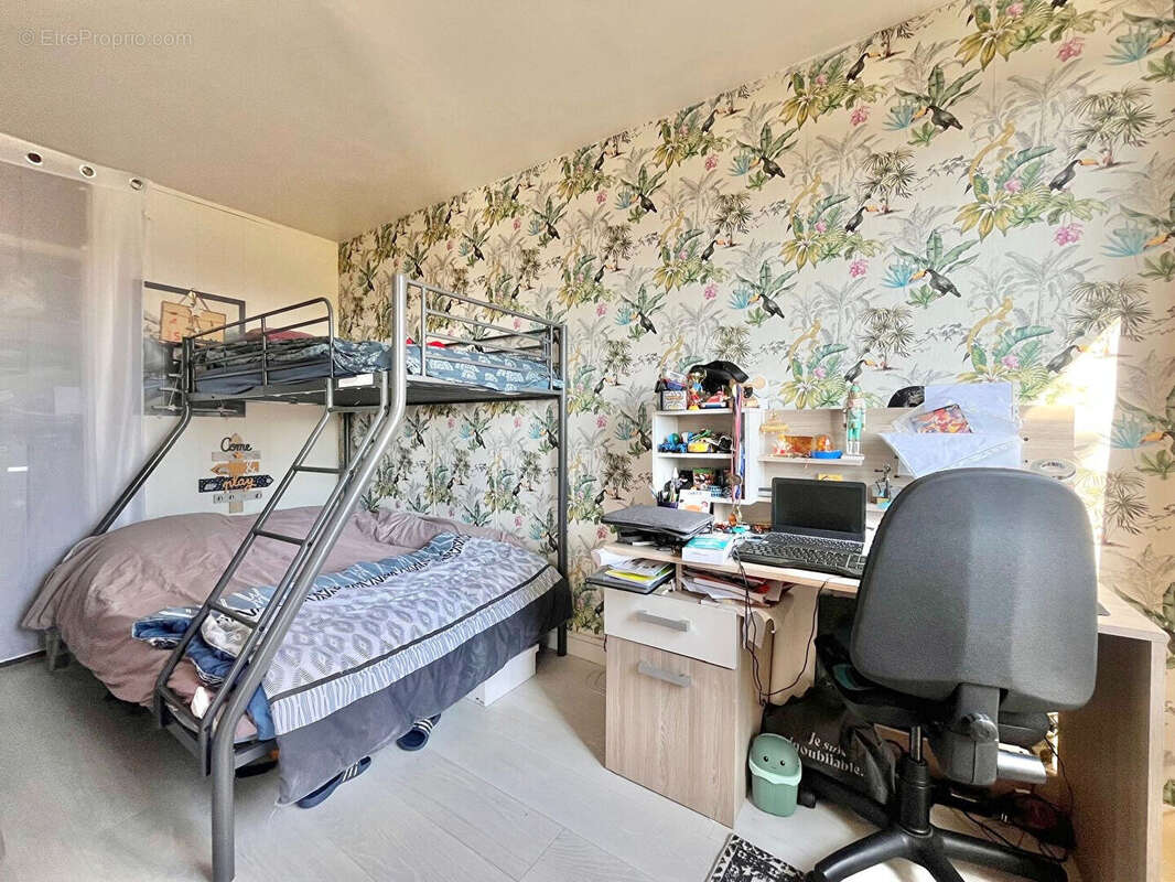 Appartement à FONTENAY-SOUS-BOIS