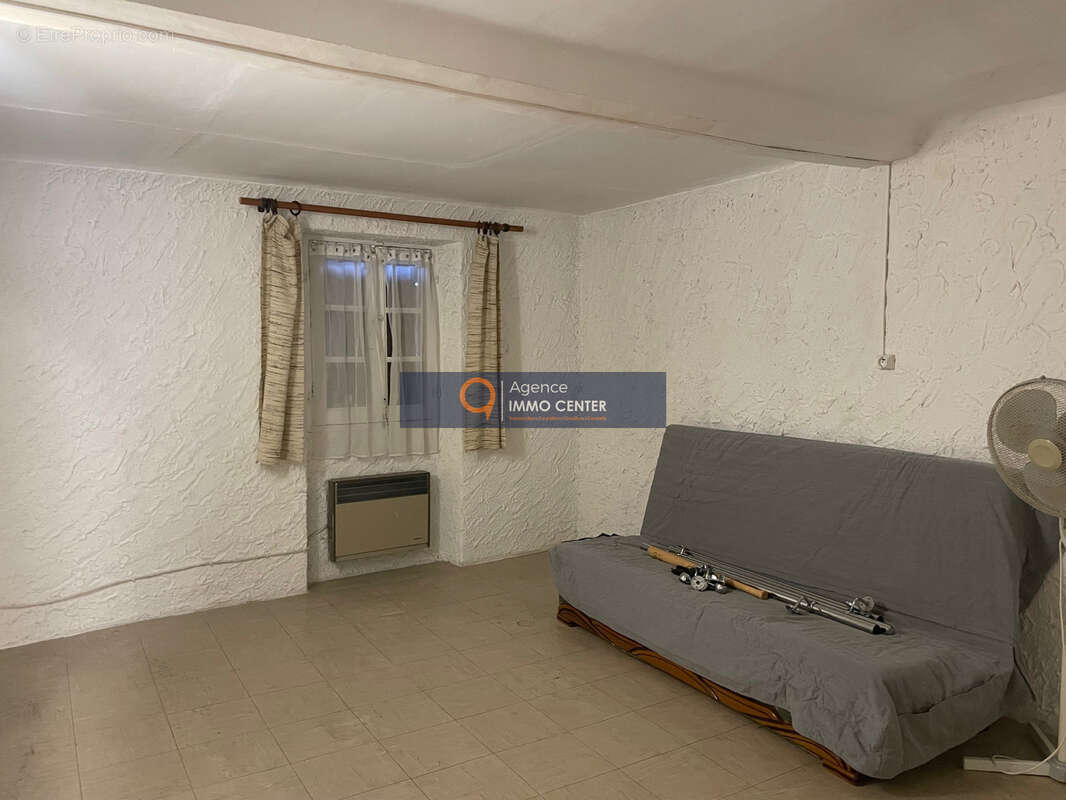 Maison de village  83210 Belgentier - photo 7