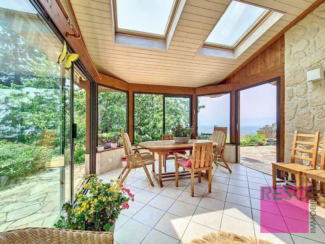 Maison à CRANVES-SALES