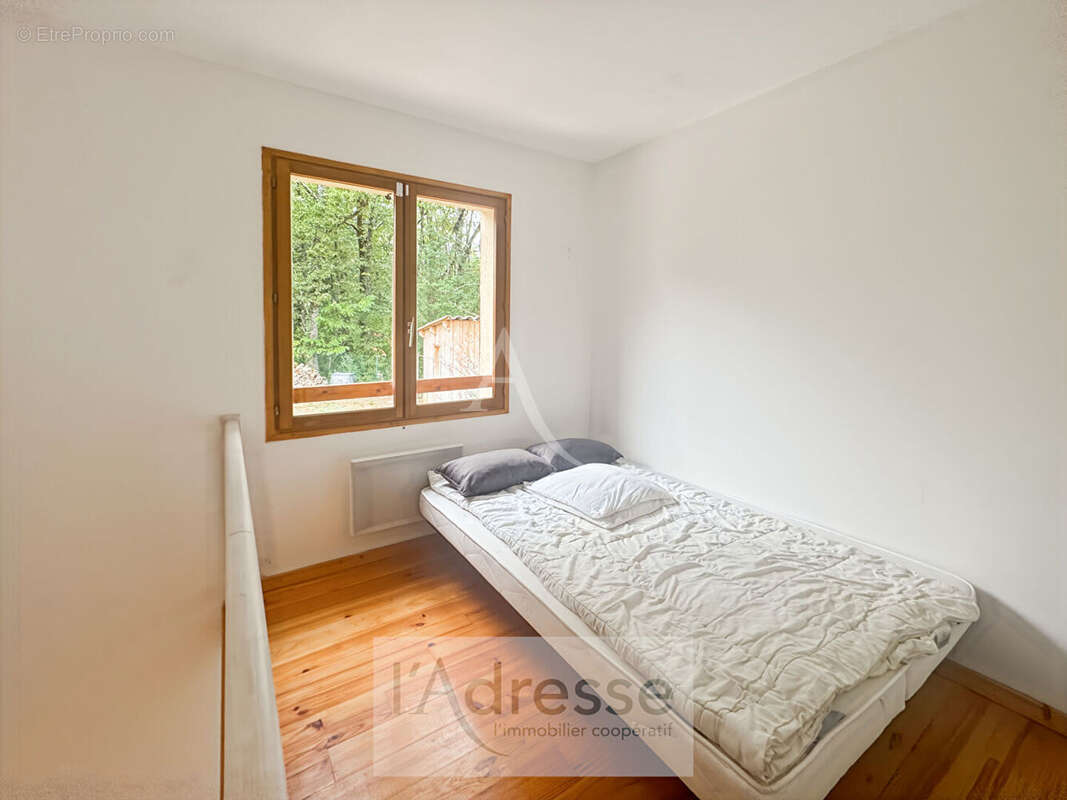 Maison à PUY-L&#039;EVEQUE