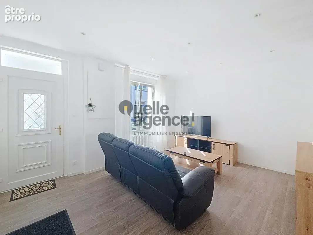 Maison rénovée avec prestations haut de gamme – idéale résidence principale ou investissement locatif premium - photo 4