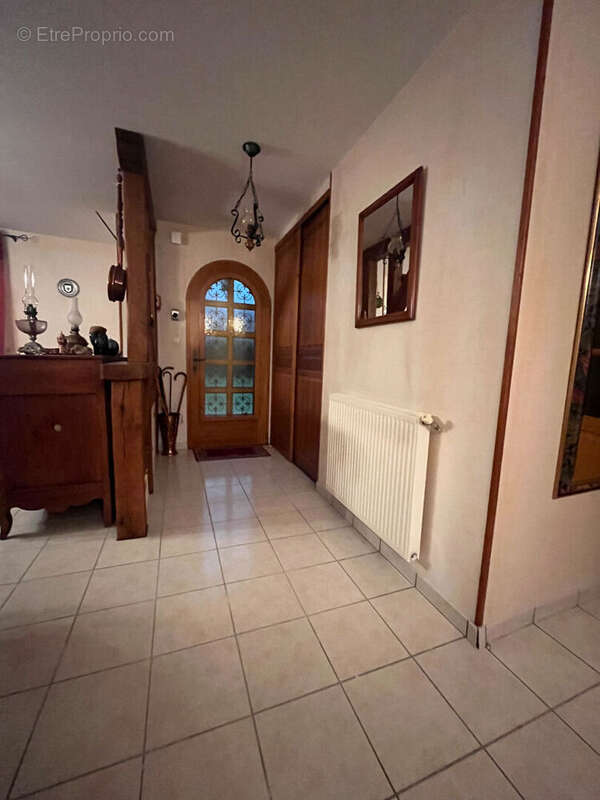 Maison à MEHUN-SUR-YEVRE