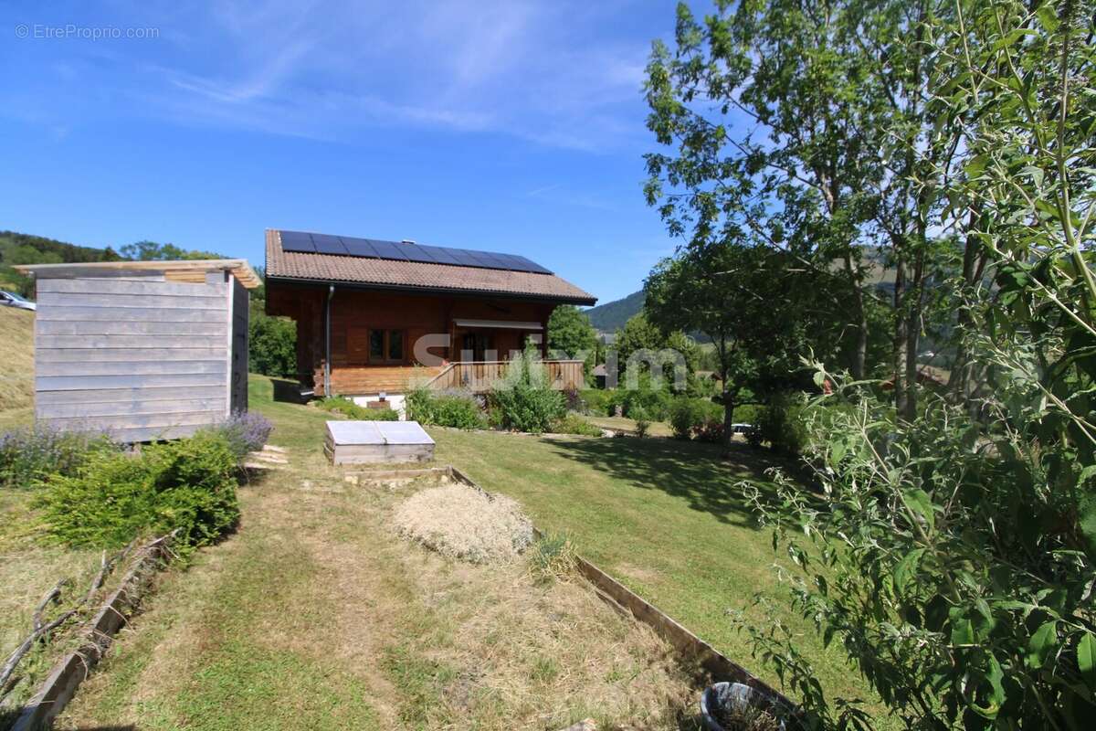 À vendre – Chalet en madriers 4 pièces avec terrasse panoramique – Habère-Lullin (Vallée Verte) - photo 17