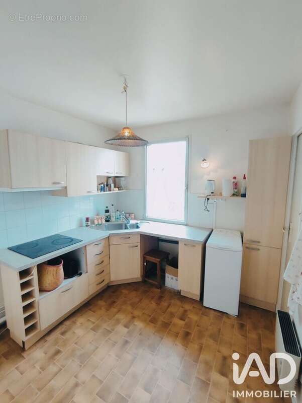 Appartement 100 m² à Eaubonne  - photo 8