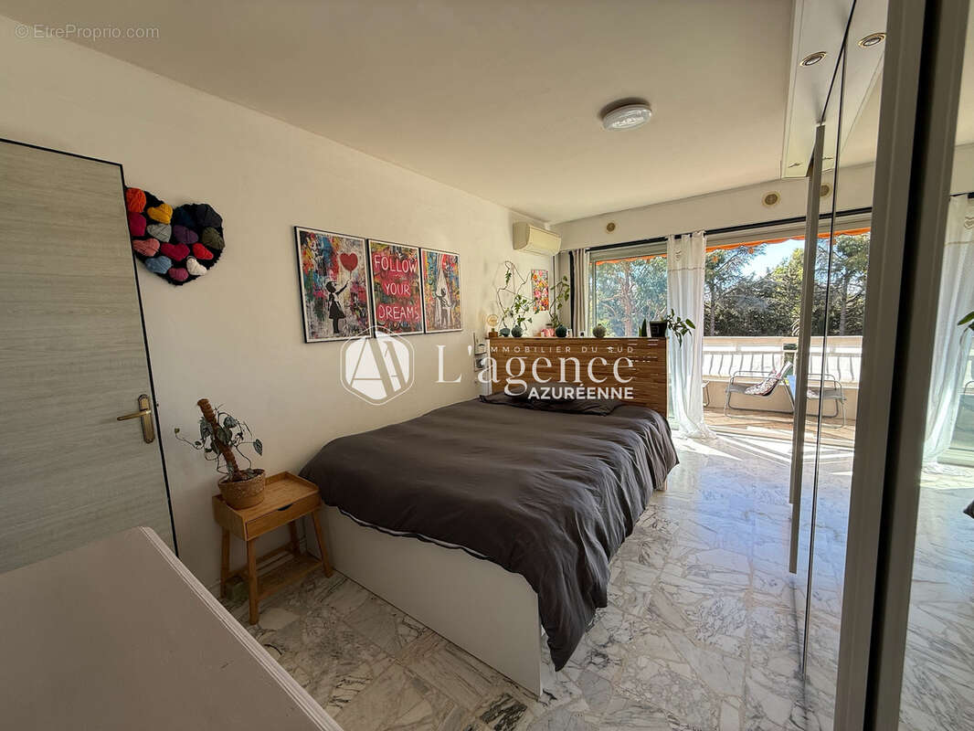 Appartement à CAGNES-SUR-MER