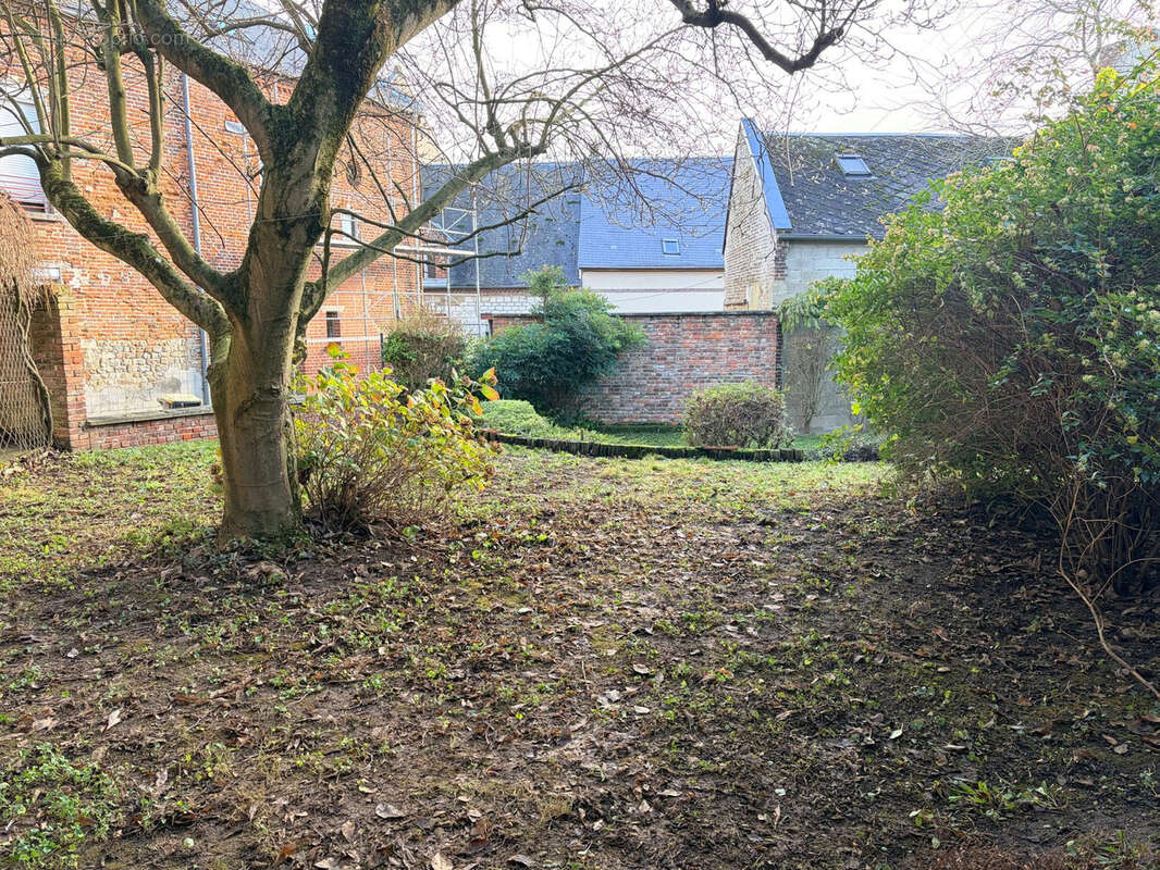 Maison à CRECY-SUR-SERRE