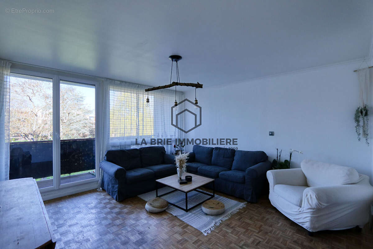 Appartement à VILLECRESNES