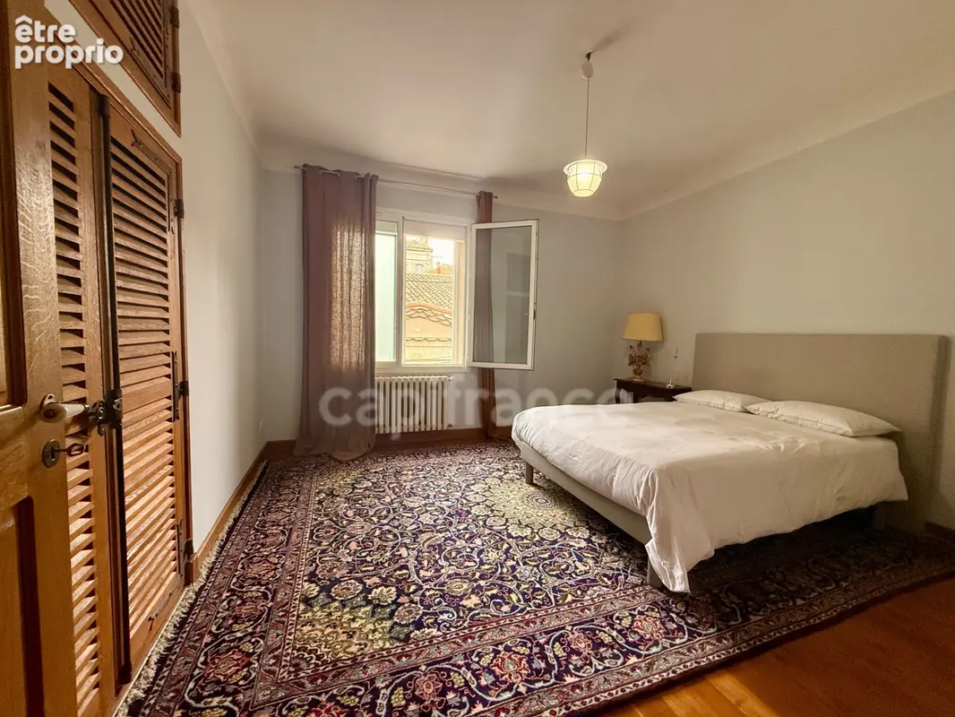 Magnifique T4 centre-ville de Carcassonne 140m2 habitables, 3 chambres une place de parking - photo 12